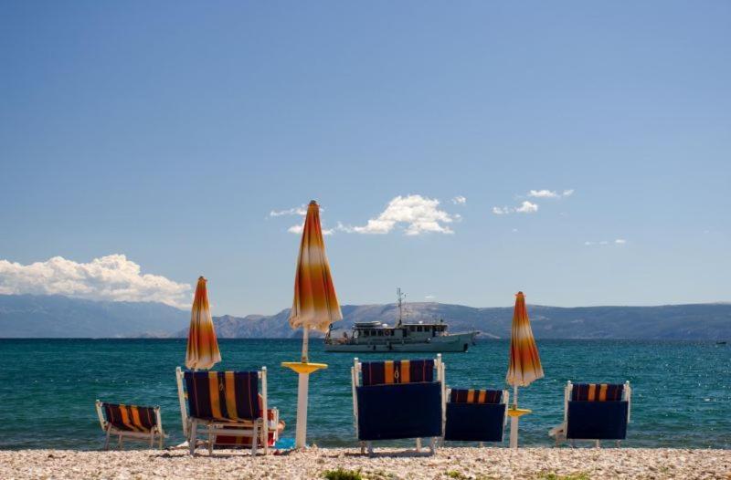 Apartments Flora Crikvenica Luaran gambar